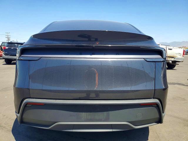 2026 Tesla Model Y მანქანა იყიდება აუქციონზე, vin: 7SAYGDED7TF388306, აუქციონის ნომერი: 57702106