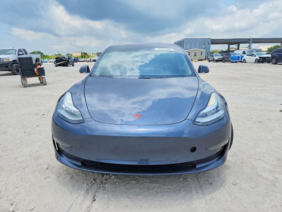2018 Tesla Model 3 მანქანა იყიდება აუქციონზე, vin: 5YJ3E1EA1JF009525, აუქციონის ნომერი: 58323386