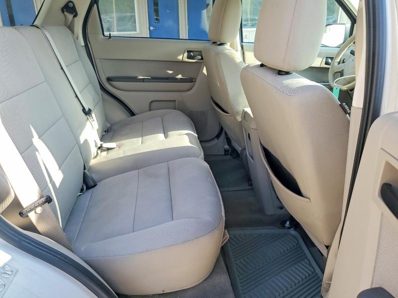 59084576 :رقم المزاد ، 1FMCU0DG2CKB29175 vin ، 2012 Ford Escape مزاد بيع