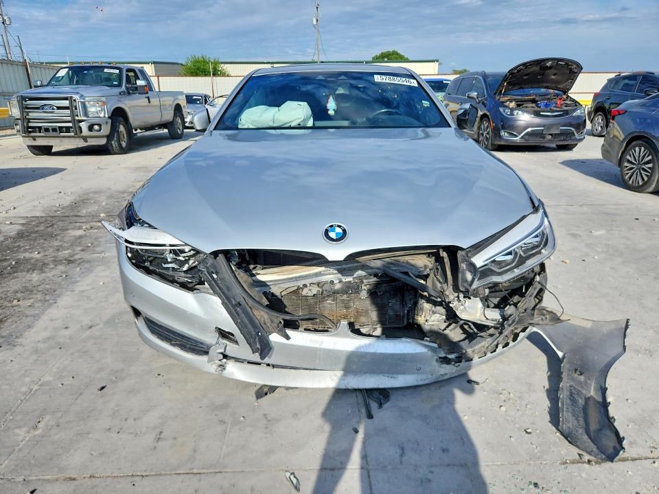 2019 Bmw 540 მანქანა იყიდება აუქციონზე, vin: WBAJE5C50KWW16868, აუქციონის ნომერი: 57885546