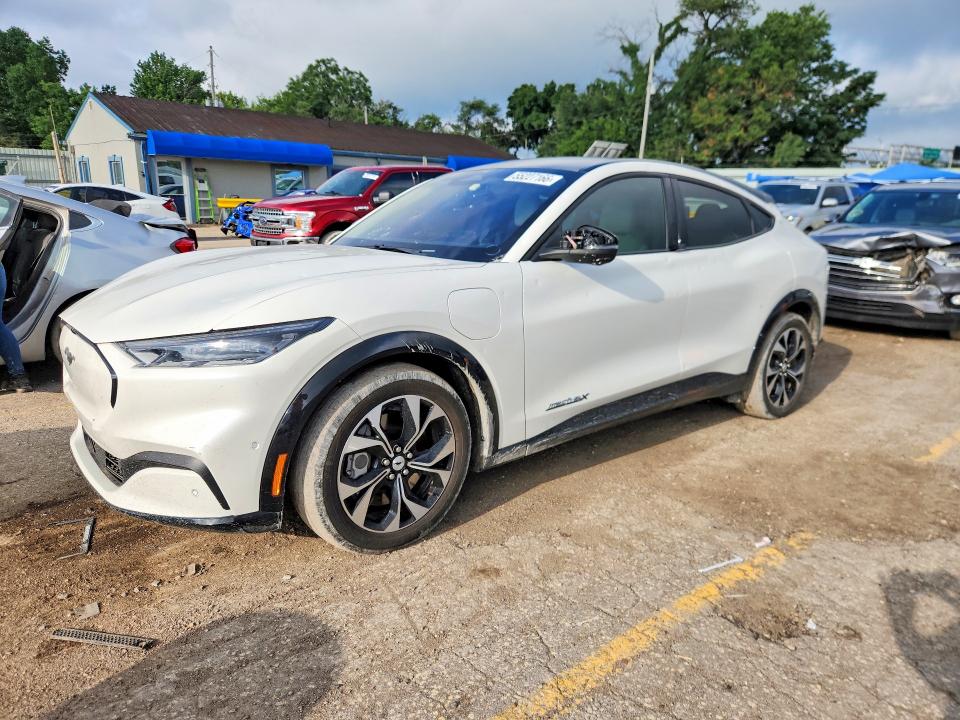 Продажа на аукционе авто 2023 Ford Mustang Mach-e, vin: 3FMTK3SUXPMA56863, номер лота: 55227166