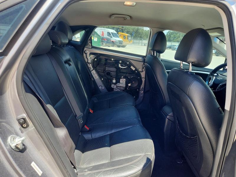 2014 Hyundai Elantra Gt მანქანა იყიდება აუქციონზე, vin: KMHD35LHXEU204260, აუქციონის ნომერი: 58406896