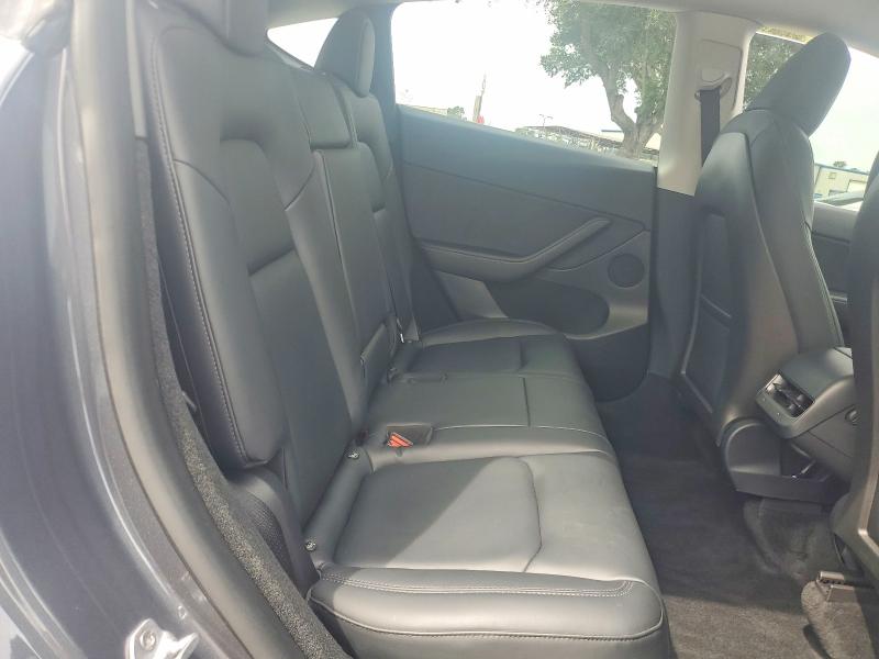 56039476 :رقم المزاد ، 7SAYGDEE1NA003282 vin ، 2022 Tesla Model Y مزاد بيع