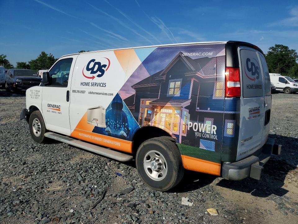 55022196 :رقم المزاد ، 1GCWGAFP4M1229779 vin ، 2021 Chevrolet Express G2500 مزاد بيع