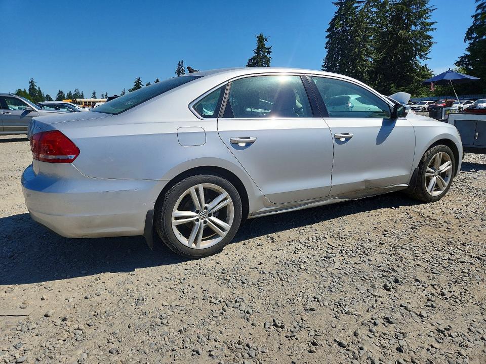 Продаж на аукціоні авто 2014 Volkswagen Passat, vin: 1VWBT7A39EC108735, номер лоту: 54501016