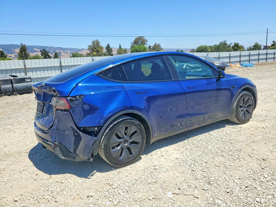 2025 Tesla Model Y მანქანა იყიდება აუქციონზე, vin: 7SAYGDED2SF221835, აუქციონის ნომერი: 58079666