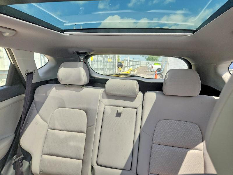 2018 Hyundai Tucson მანქანა იყიდება აუქციონზე, vin: KM8J3CA25JU687740, აუქციონის ნომერი: 58898506
