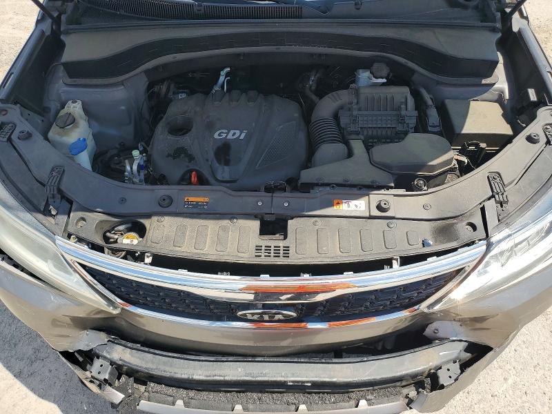 41631816 :رقم المزاد ، 5XYKTCA6XFG655743 vin ، 2015 Kia Sorento مزاد بيع
