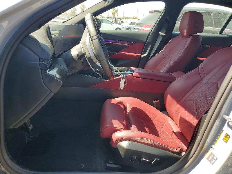 57718796 :رقم المزاد ، WBY33FK04RCR16825 vin ، 2024 Bmw I5 مزاد بيع