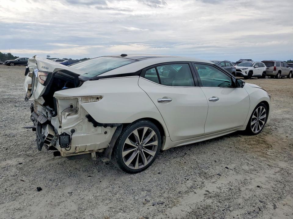 2021 Nissan Maxima Platinum მანქანა იყიდება აუქციონზე, vin: 1N4AA6FV9MC504712, აუქციონის ნომერი: 56458316