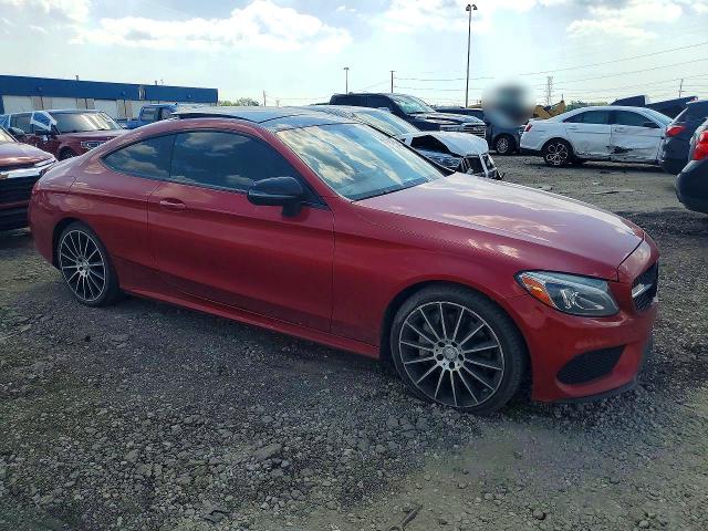 55917176 :رقم المزاد ، WDDWJ4JB6HF502461 vin ، 2017 Mercedes-benz C مزاد بيع