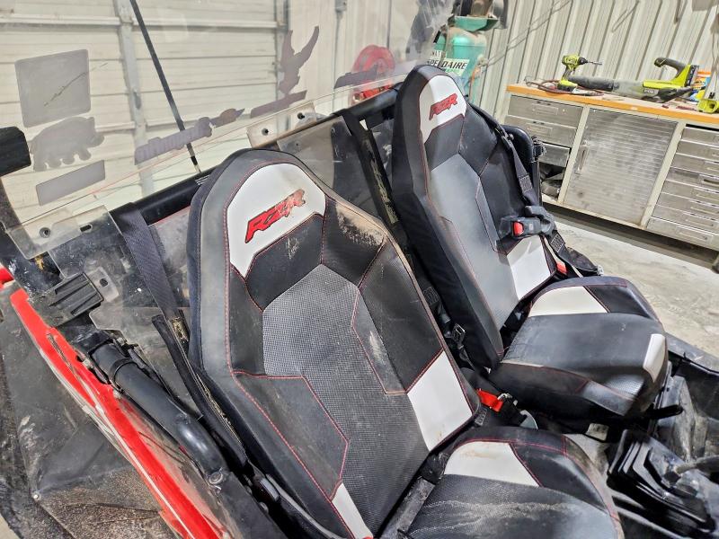 58405636 :رقم المزاد ، 3NSVBE879FF378020 vin ، 2015 Polaris Rzr 900 مزاد بيع