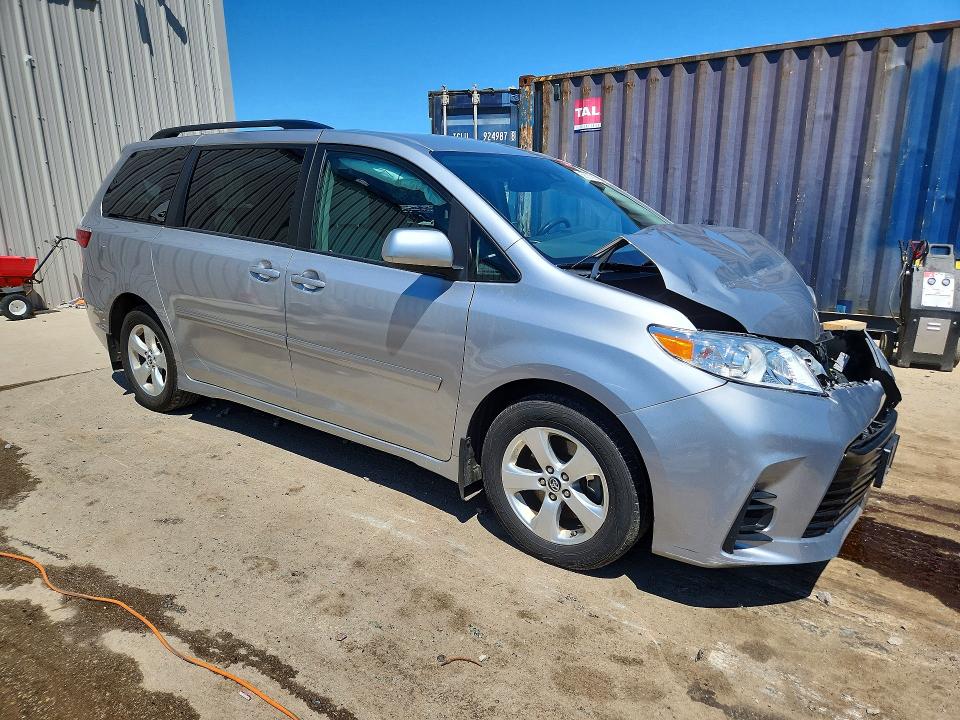 Aukcja sprzedaży 2018 Toyota Sienna, vin: 5TDKZ3DC3JS914116, numer aukcji: 58121896