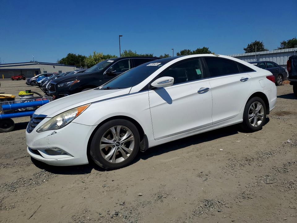 57266426 :رقم المزاد ، 5NPEC4AC3DH693345 vin ، 2013 Hyundai Sonata مزاد بيع