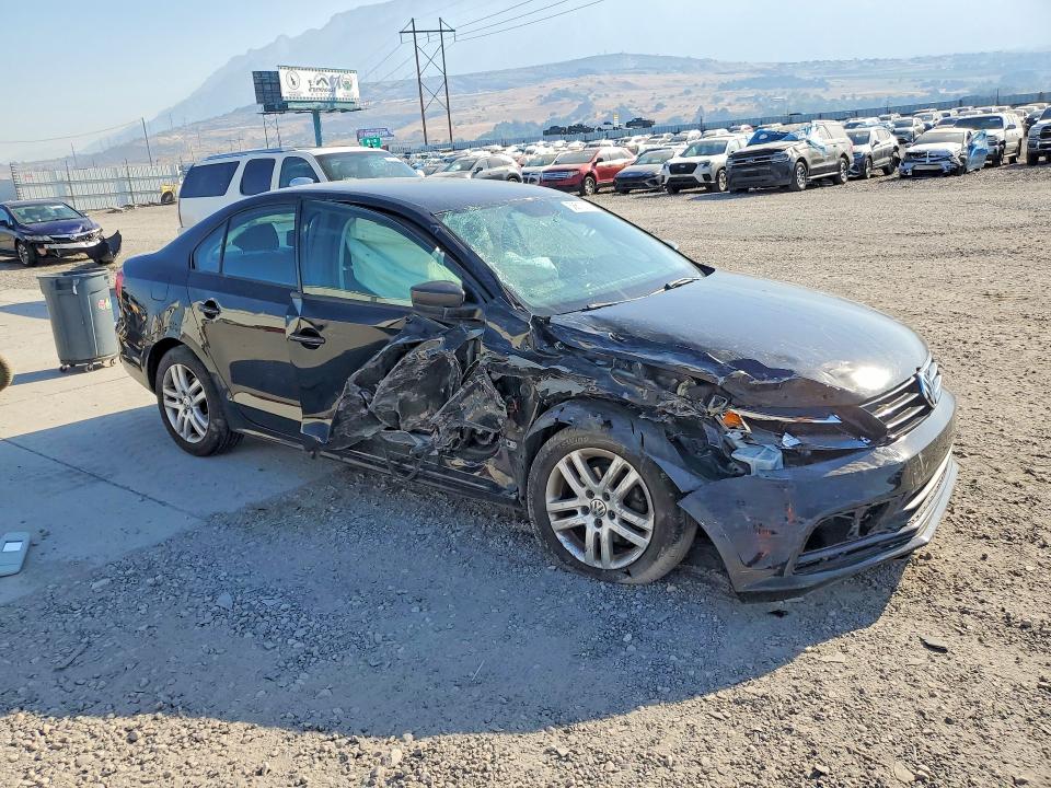58617176 :رقم المزاد ، 3VW2K7AJ0FM350654 vin ، 2015 Volkswagen Jetta مزاد بيع