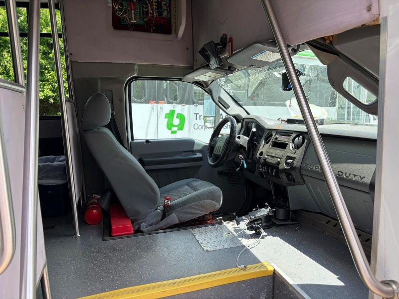 Продаж на аукціоні авто 2013 Ford F550, vin: 1FDGF5GY5DEB15204, номер лоту: 58367246