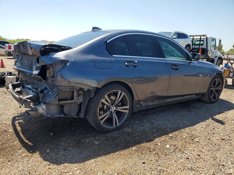 57244016 :رقم المزاد ، 3MW5P7J07M8B79378 vin ، 2021 Bmw 330e مزاد بيع
