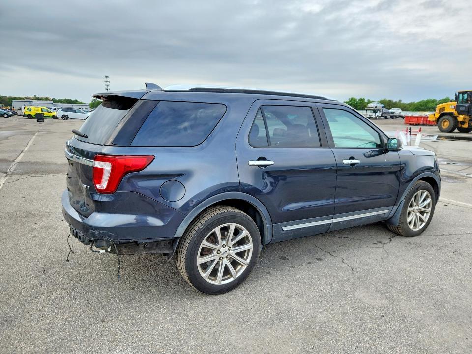 2017 Ford Explorer მანქანა იყიდება აუქციონზე, vin: 1FM5K8F85HGA25518, აუქციონის ნომერი: 58883196