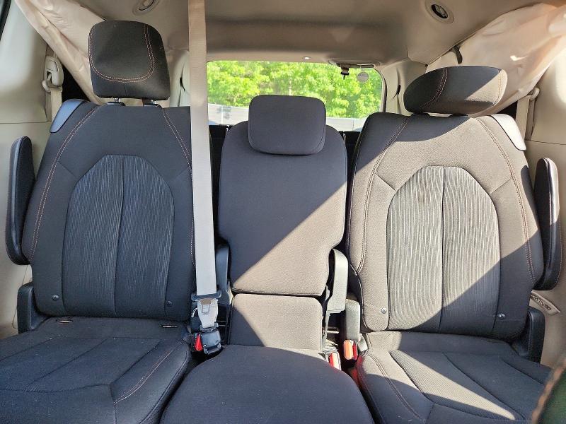 Продажа на аукционе авто 2017 Chrysler Pacifica, vin: 2C4RC1CGXHR837059, номер лота: 56476126