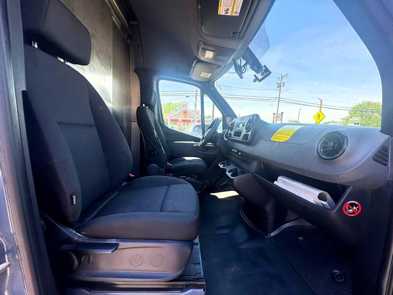 2019 Mercedes-benz Sprinter მანქანა იყიდება აუქციონზე, vin: WD4PF1CD7KP151371, აუქციონის ნომერი: 56880966