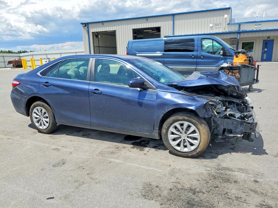 58199756 :رقم المزاد ، 4T4BF1FK1GR559437 vin ، 2016 Toyota Camry مزاد بيع