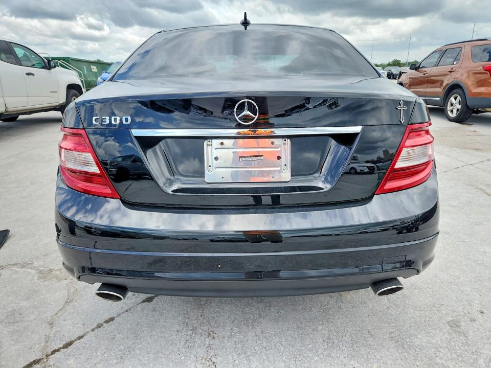 Продажа на аукционе авто 2011 Mercedes-benz C, vin: WDDGF5EB8BR185276, номер лота: 58470996