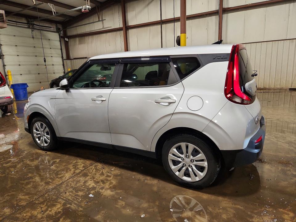 2021 Kia Soul მანქანა იყიდება აუქციონზე, vin: KNDJ23AU9M7740127, აუქციონის ნომერი: 56757756