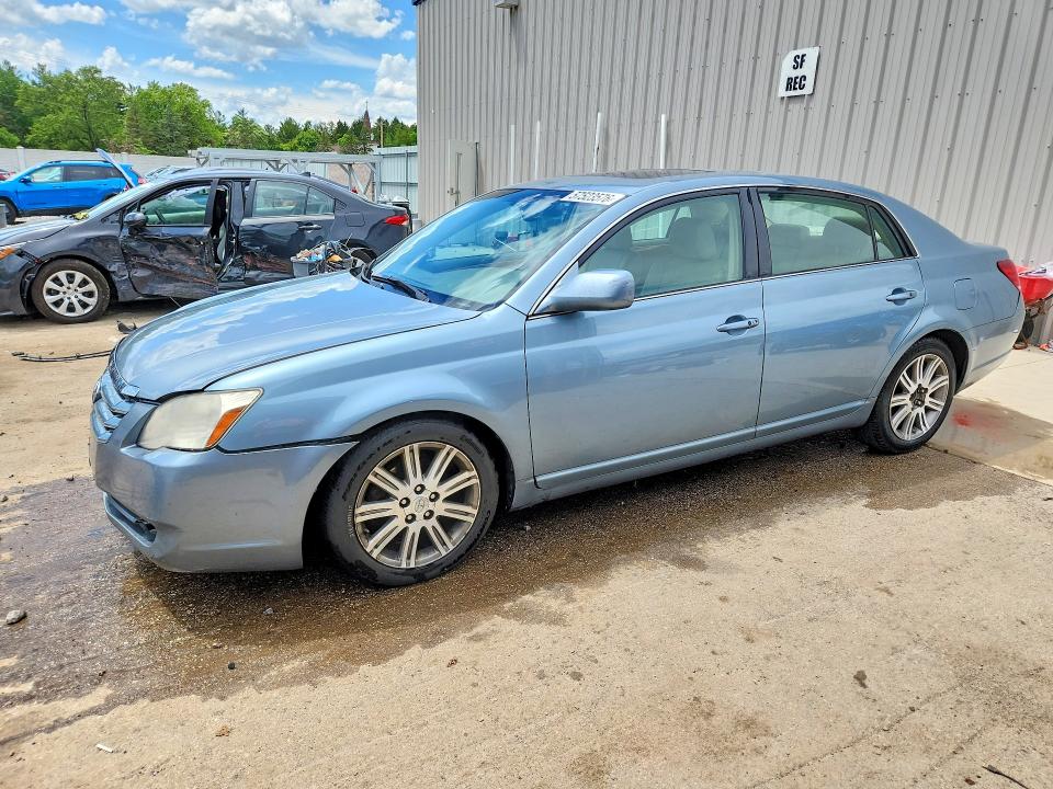 57523576 :رقم المزاد ، 4T1BK36B27U203743 vin ، 2007 Toyota Avalon مزاد بيع