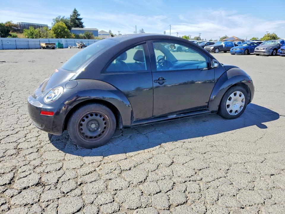 Продаж на аукціоні авто 2010 Volkswagen New Beetle, vin: 3VWPG3AG2AM015912, номер лоту: 58957296