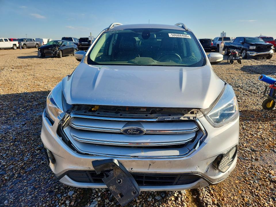 Продаж на аукціоні авто 2018 Ford Escape, vin: 1FMCU0J96JUC88157, номер лоту: 58688406