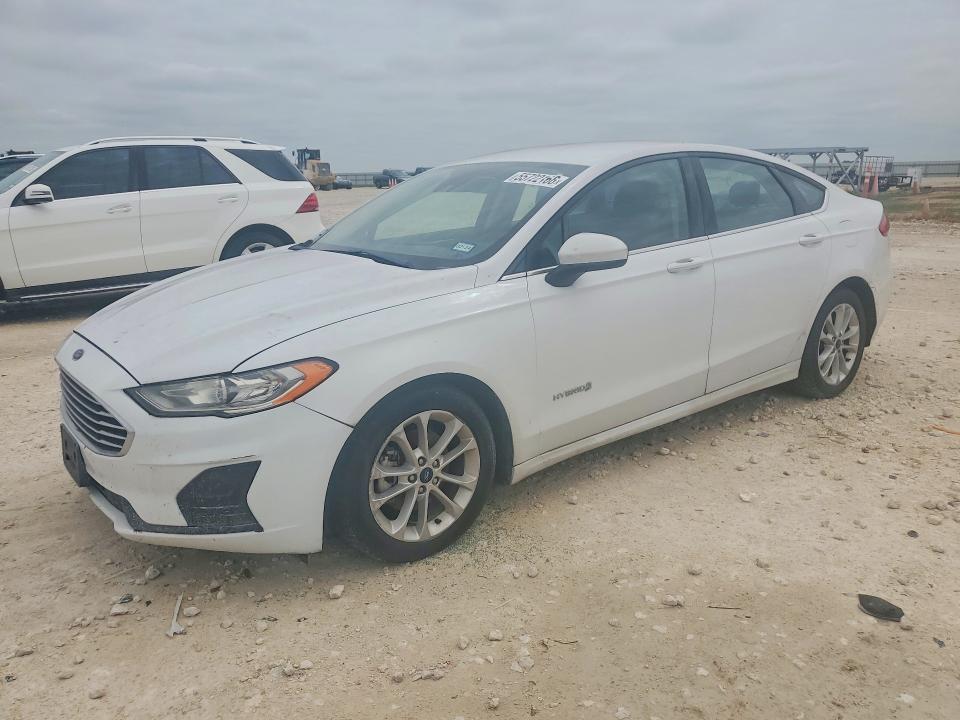 Продажа на аукционе авто 2019 Ford Fusion, vin: 3FA6P0LU1KR225010, номер лота: 55722166