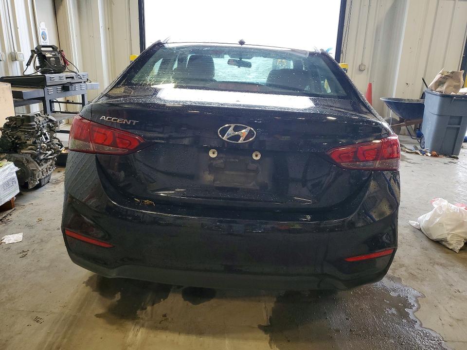 2021 Hyundai Accent მანქანა იყიდება აუქციონზე, vin: 3KPC24A61ME142419, აუქციონის ნომერი: 56512686