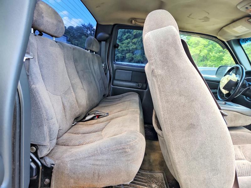 Продажа на аукционе авто 2005 Chevrolet Silverado, vin: 1GCEC19X85Z182360, номер лота: 56951046