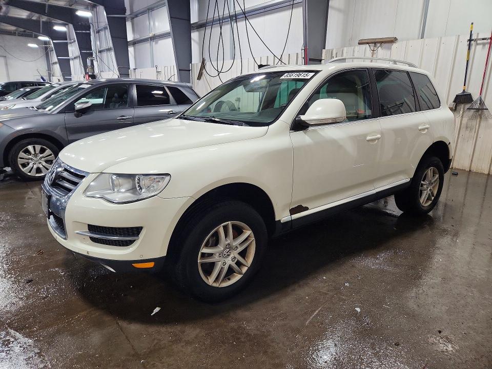 Продажа на аукционе авто 2010 Volkswagen Touareg, vin: WVGBF7A96AD004119, номер лота: 85619615