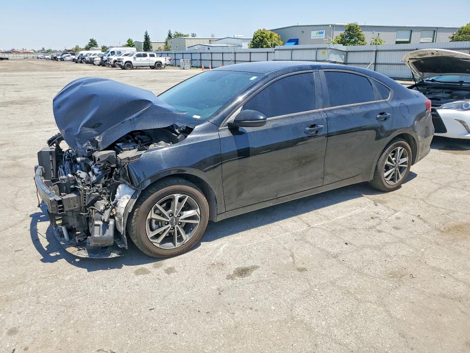 55747206 :رقم المزاد ، 3KPF24AD4RE801225 vin ، 2024 Kia Forte مزاد بيع