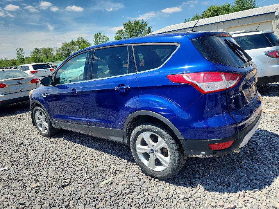 2015 Ford Escape მანქანა იყიდება აუქციონზე, vin: 1FMCU0GX9FUC35952, აუქციონის ნომერი: 55790926