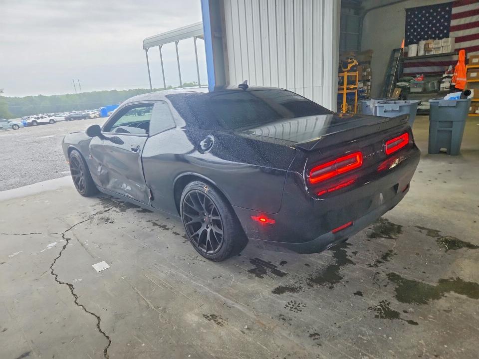 57570366 :رقم المزاد ، 2C3CDZFJ6GH256594 vin ، 2016 Dodge Challenger مزاد بيع