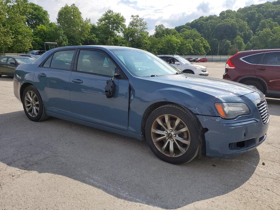 57550666 :رقم المزاد ، 2C3CCAGT0EH301868 vin ، 2014 Chrysler 300 مزاد بيع