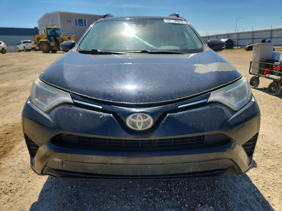 Продажа на аукционе авто 2017 Toyota Rav4, vin: 2T3BFREV4HW595992, номер лота: 58712926