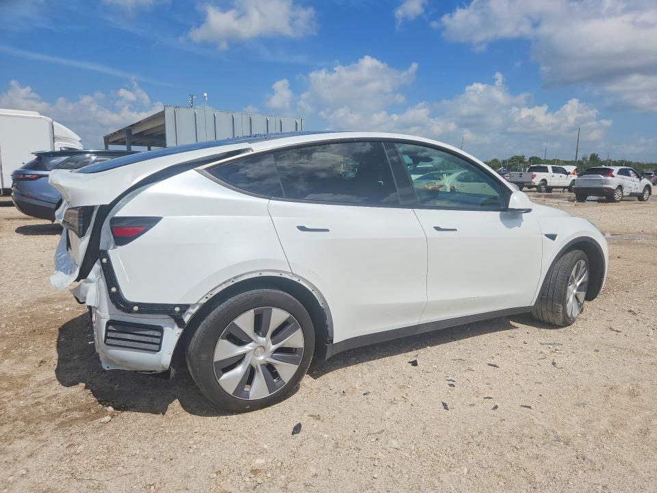 Продаж на аукціоні авто 2024 Tesla Model Y, vin: 7SAYGDEE0RA246992, номер лоту: 56495976