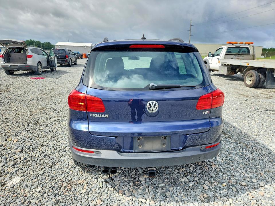 Продажа на аукционе авто 2016 Volkswagen Tiguan, vin: WVGAV7AXXGW511812, номер лота: 58017036