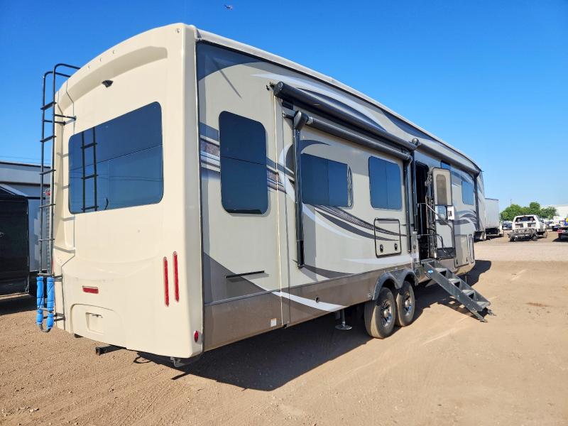 Продаж на аукціоні авто 2018 Jayco Pinnacle, vin: 1UJCJ0BV1J1RG0180, номер лоту: 56876316