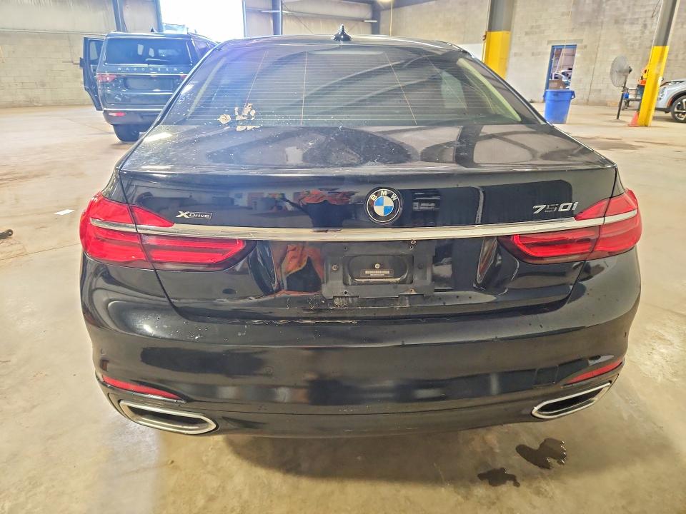 56820196 :رقم المزاد ، WBA7F2C51GG418551 vin ، 2016 Bmw 750 مزاد بيع