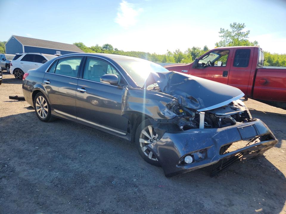 57356276 :رقم المزاد ، 4T1BK3DB9BU390314 vin ، 2011 Toyota Avalon مزاد بيع
