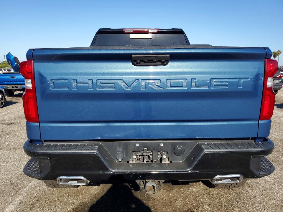Продажа на аукционе авто 2024 Chevrolet Silverado, vin: 3GCUDFE86RG215690, номер лота: 57587326