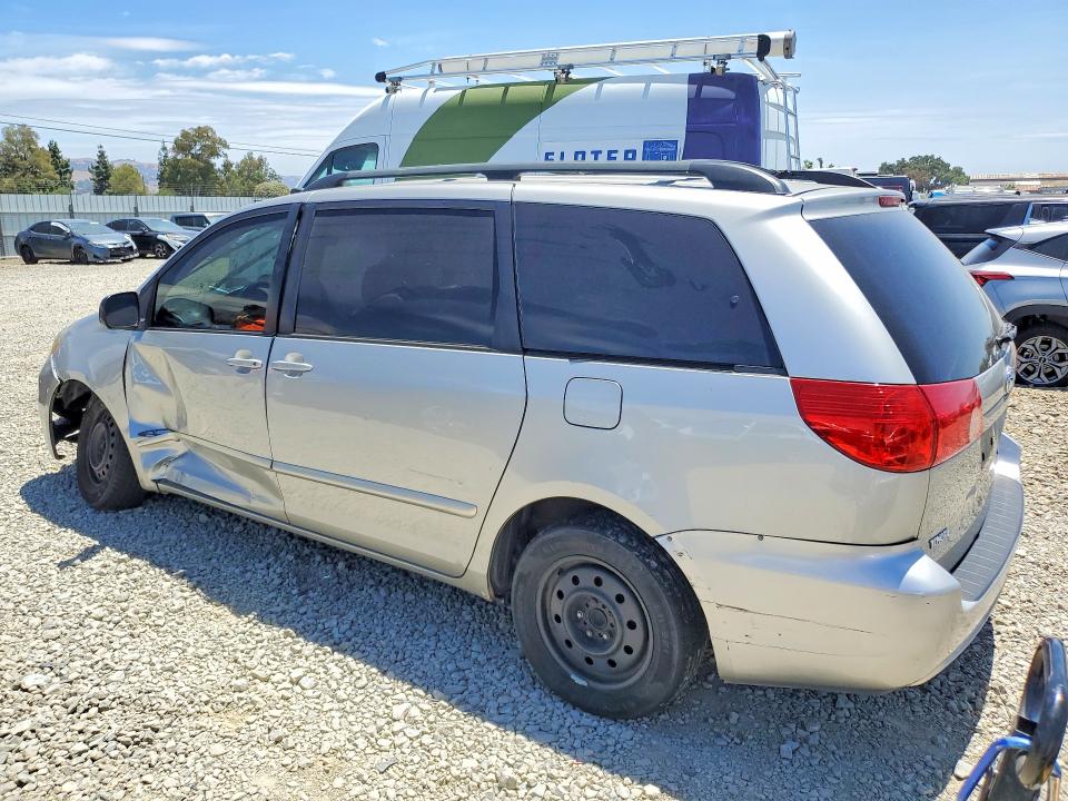2007 Toyota Sienna მანქანა იყიდება აუქციონზე, vin: 5TDZK23C17S078104, აუქციონის ნომერი: 56533226
