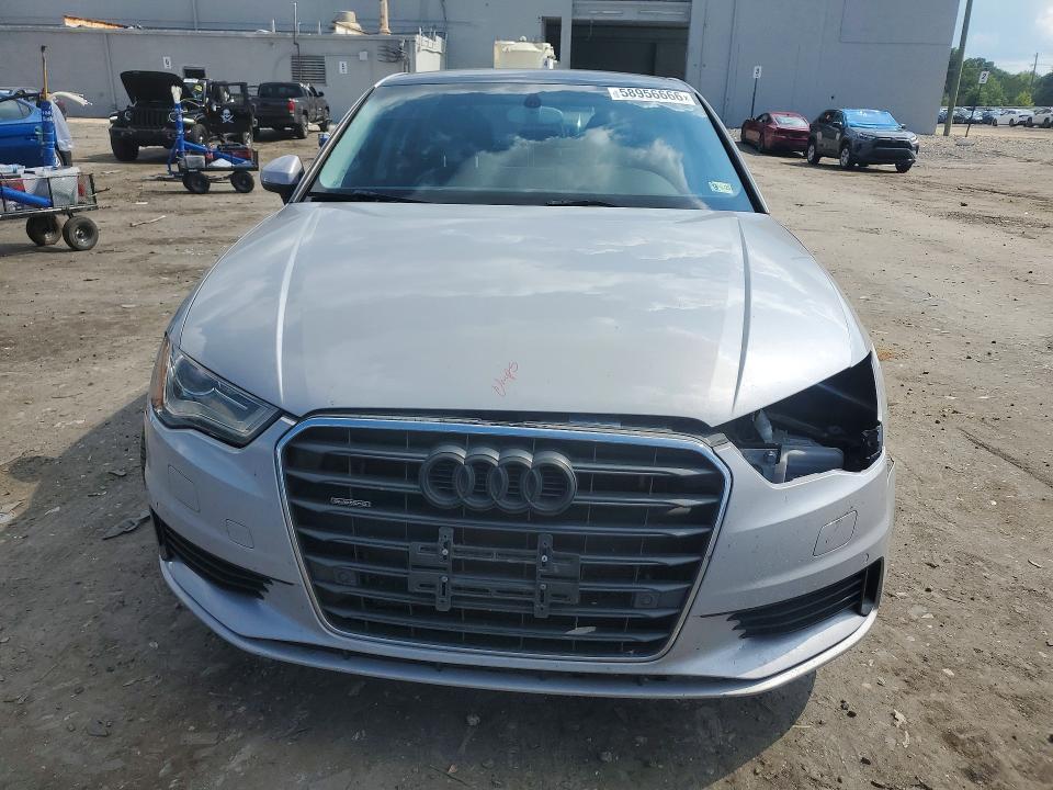 2015 Audi A3 მანქანა იყიდება აუქციონზე, vin: WAUEFGFF1F1085231, აუქციონის ნომერი: 58956666