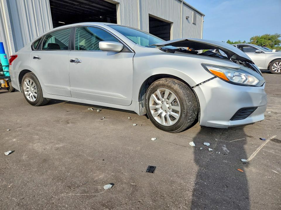55797366 :رقم المزاد ، 1N4AL3APXHC252475 vin ، 2017 Nissan Altima مزاد بيع