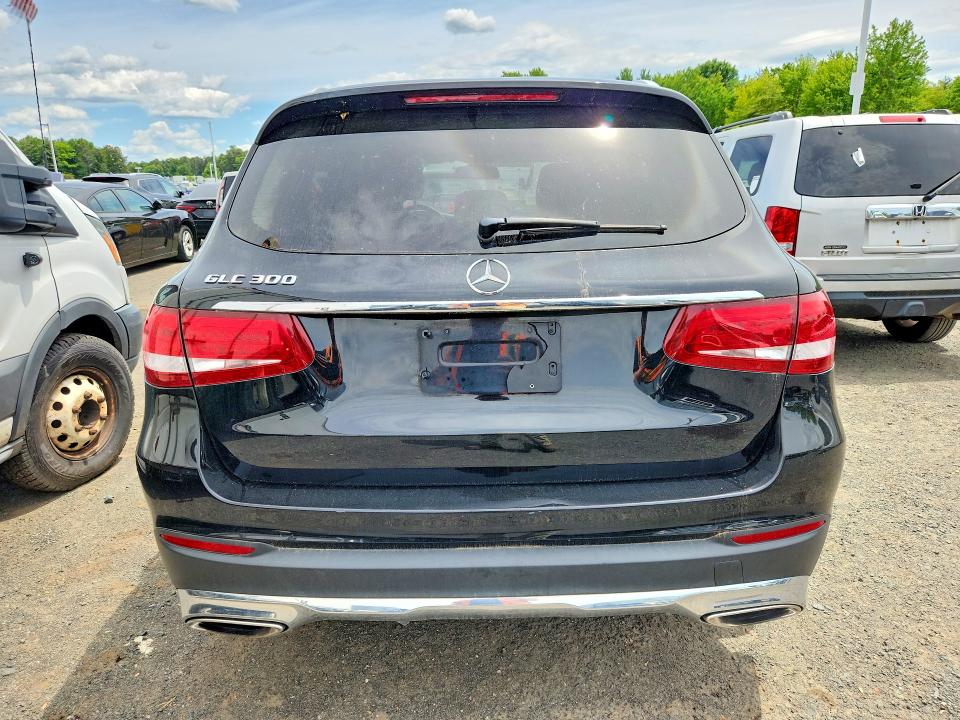 Продаж на аукціоні авто 2018 Mercedes-benz Glc, vin: WDC0G4JB4JV022679, номер лоту: 55425656