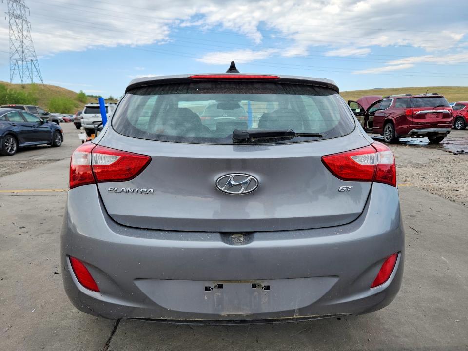 2013 Hyundai Elantra Gt მანქანა იყიდება აუქციონზე, vin: KMHD35LE5DU069421, აუქციონის ნომერი: 58414016
